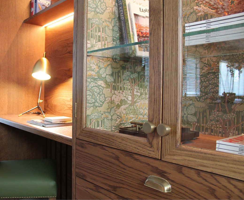 WRITING DESK